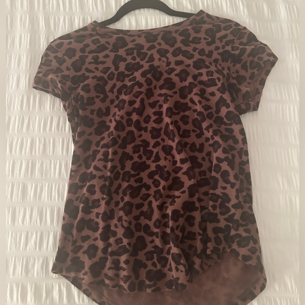 Abercrombie tee